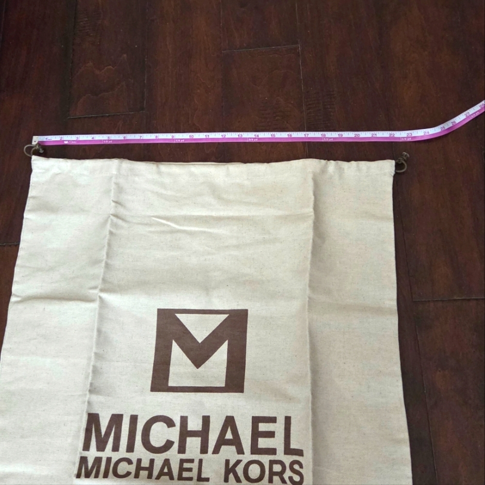 Michael Kors XL Dust Bag - Picture 3 of 7